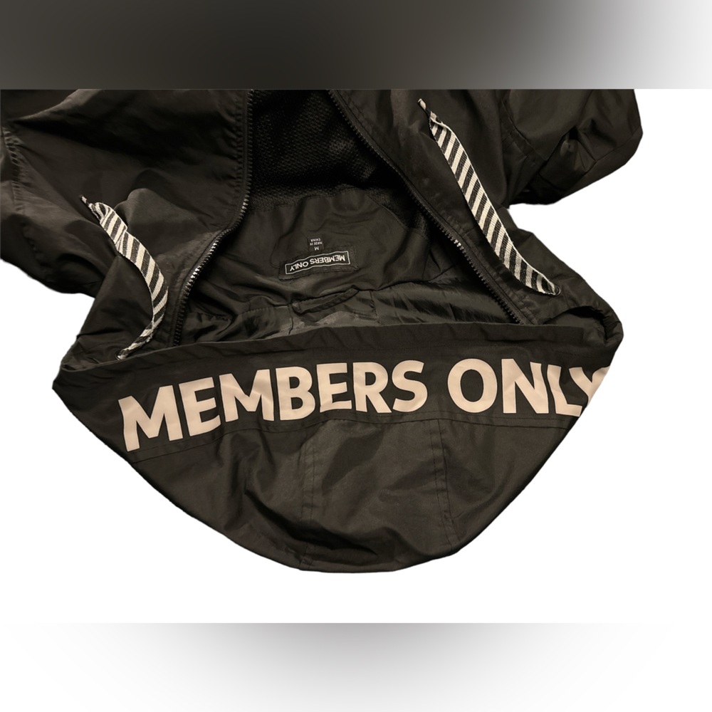 Men’s Members Only Solid Popover Jacket Black Siz… - image 4